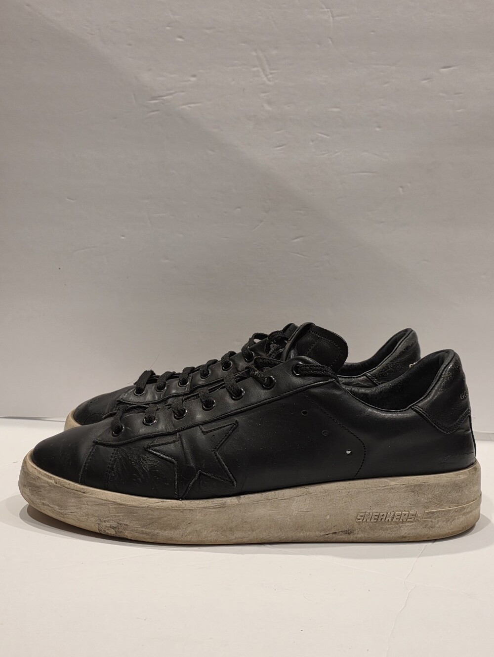 Golden Goose Pure Star Black Leather Low Top Sneakers Size EU 44 / US 11